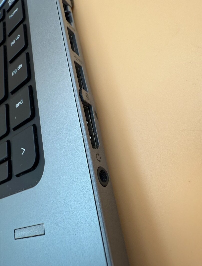 Notebook HP 840 G1 / i5 / 8GB RAM / 256GB SSD / W11 - 4