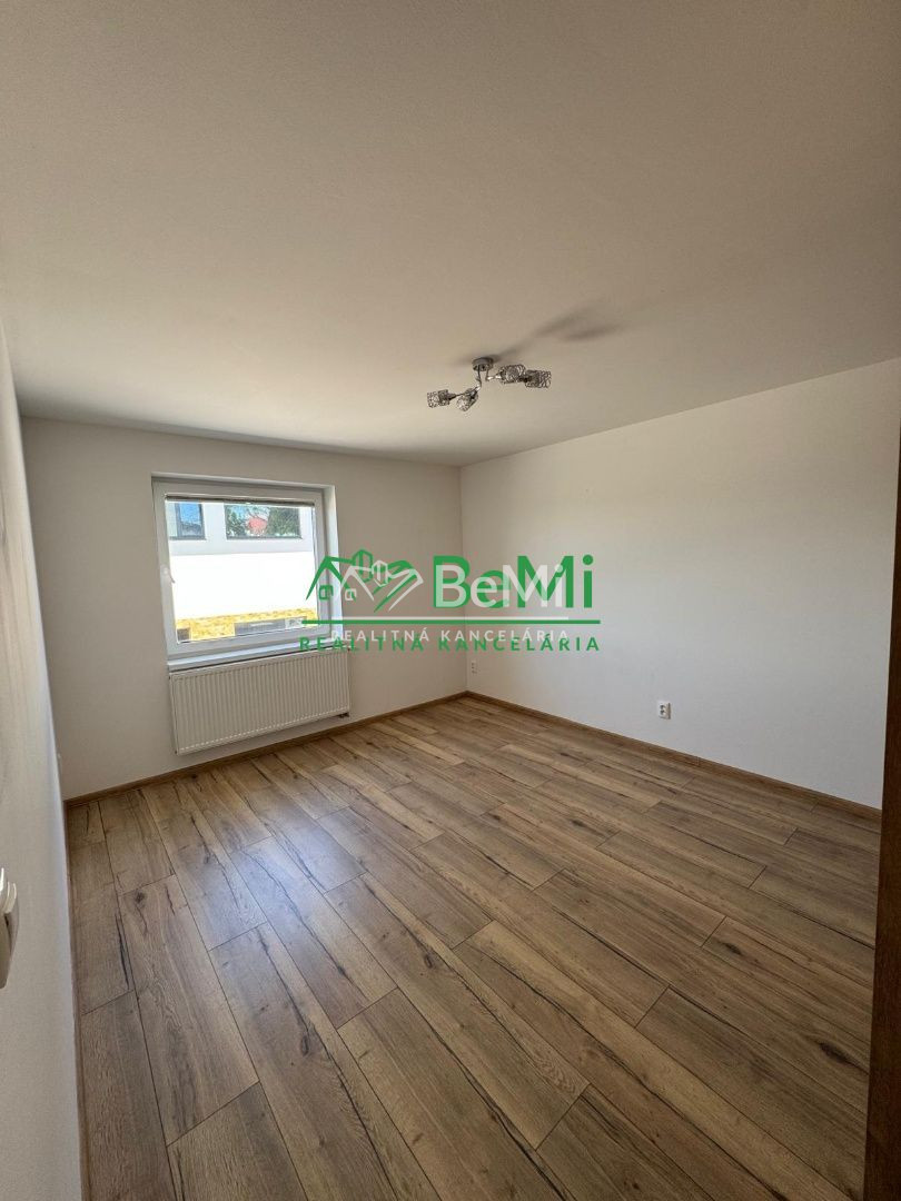 3-izbový byt s balkónom v Mútnom - 4