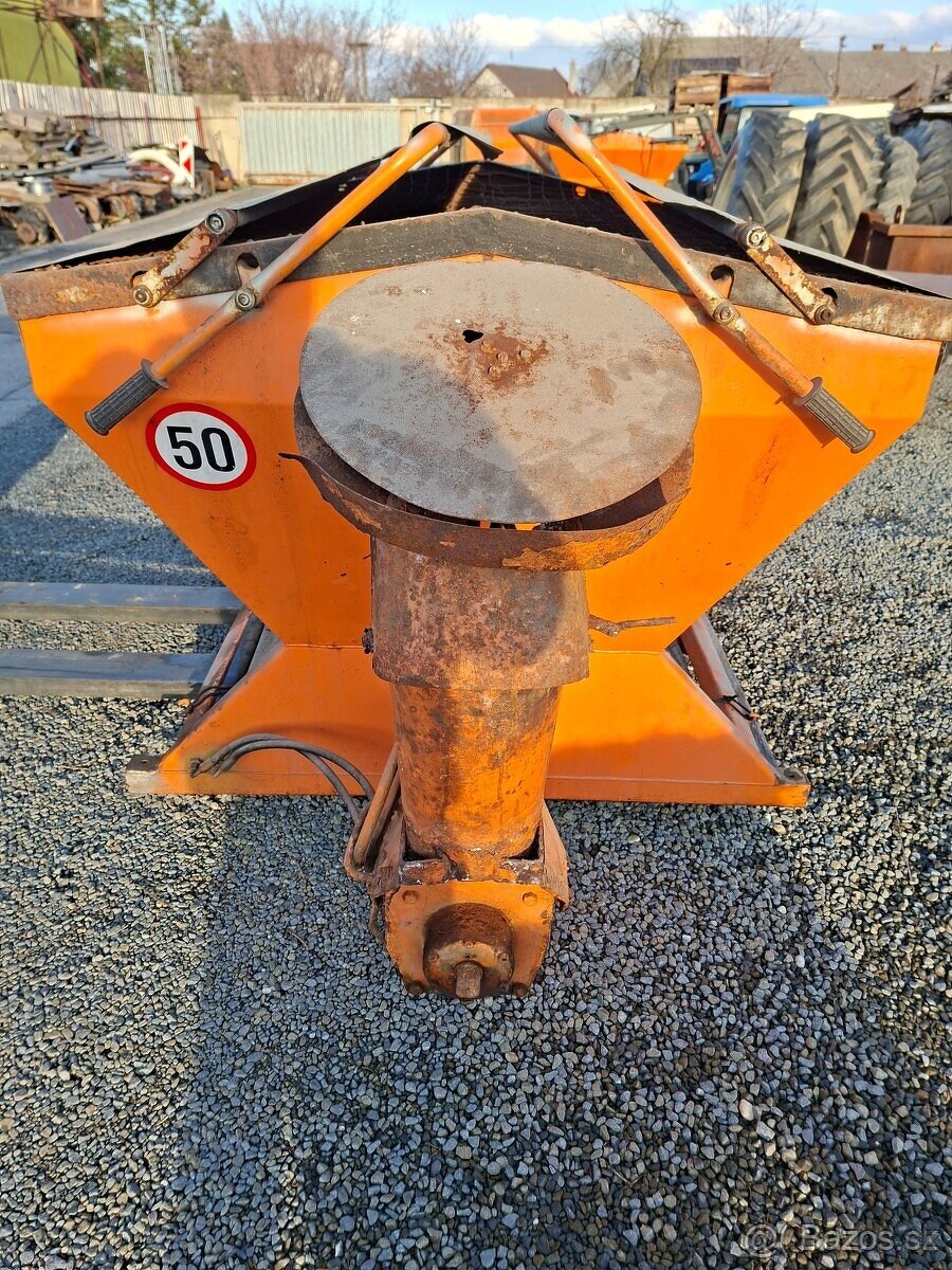 Multicar komunalní sypač Beilhack. - 4