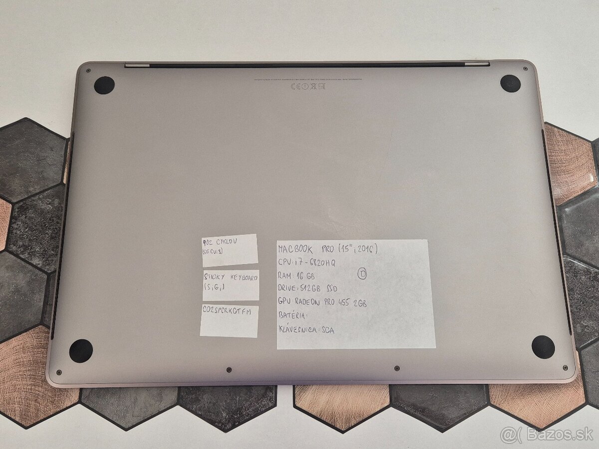 MacBook Pro 15" 2016 16+512GB SSD - 4