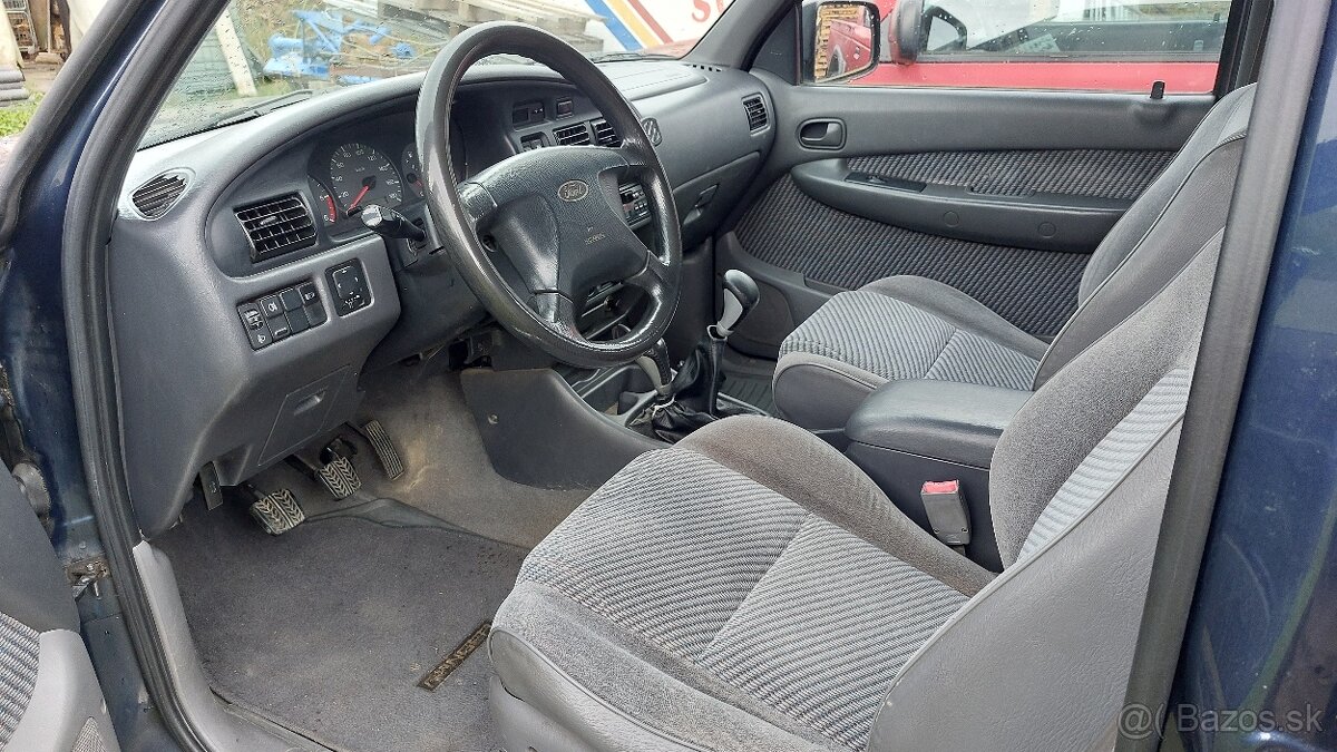 2 x Ford Ranger 4x4 - 4