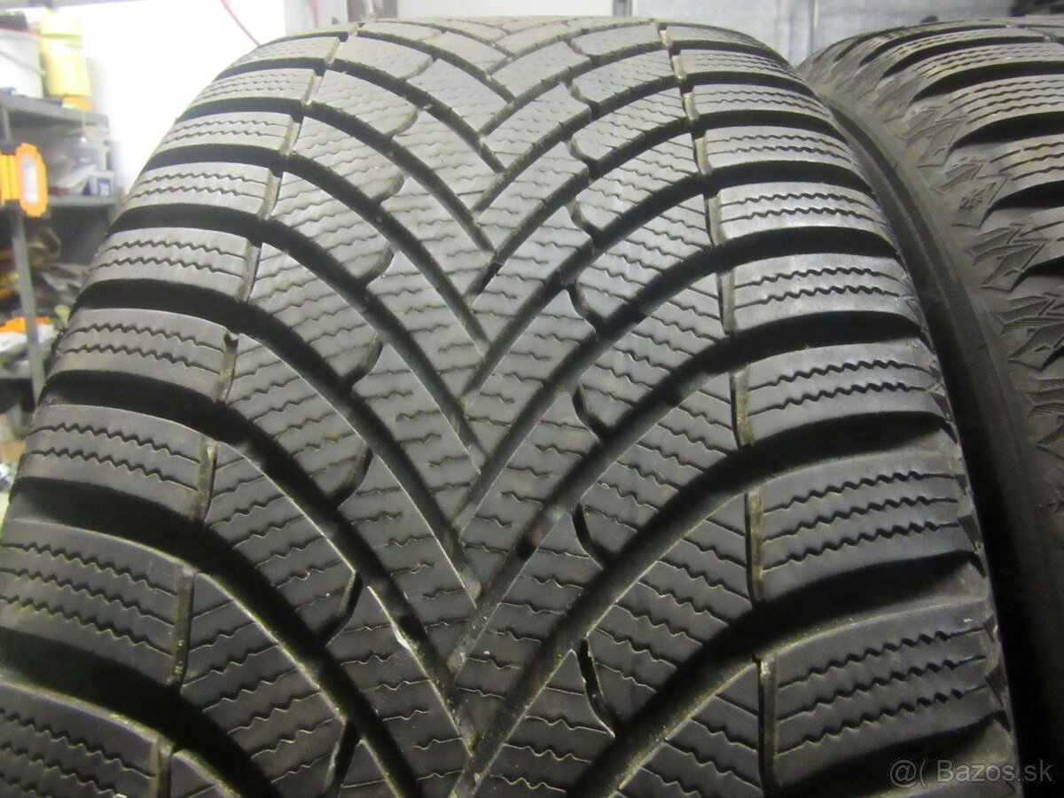 R17 Zimná sada OXXO rozteč 5x108 ET52,5 235/55R17 SEMPERIT - 4