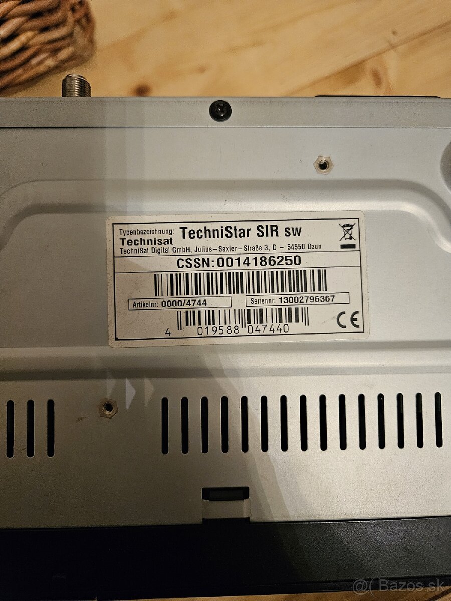 Technisat TechniStar SIR SW kompletný satelitný prijímač - 4