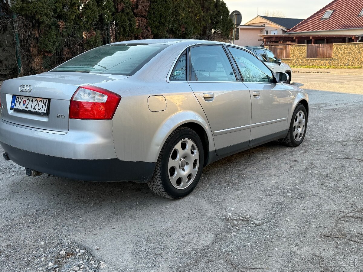 Audi A4 2.0 benzin - 4