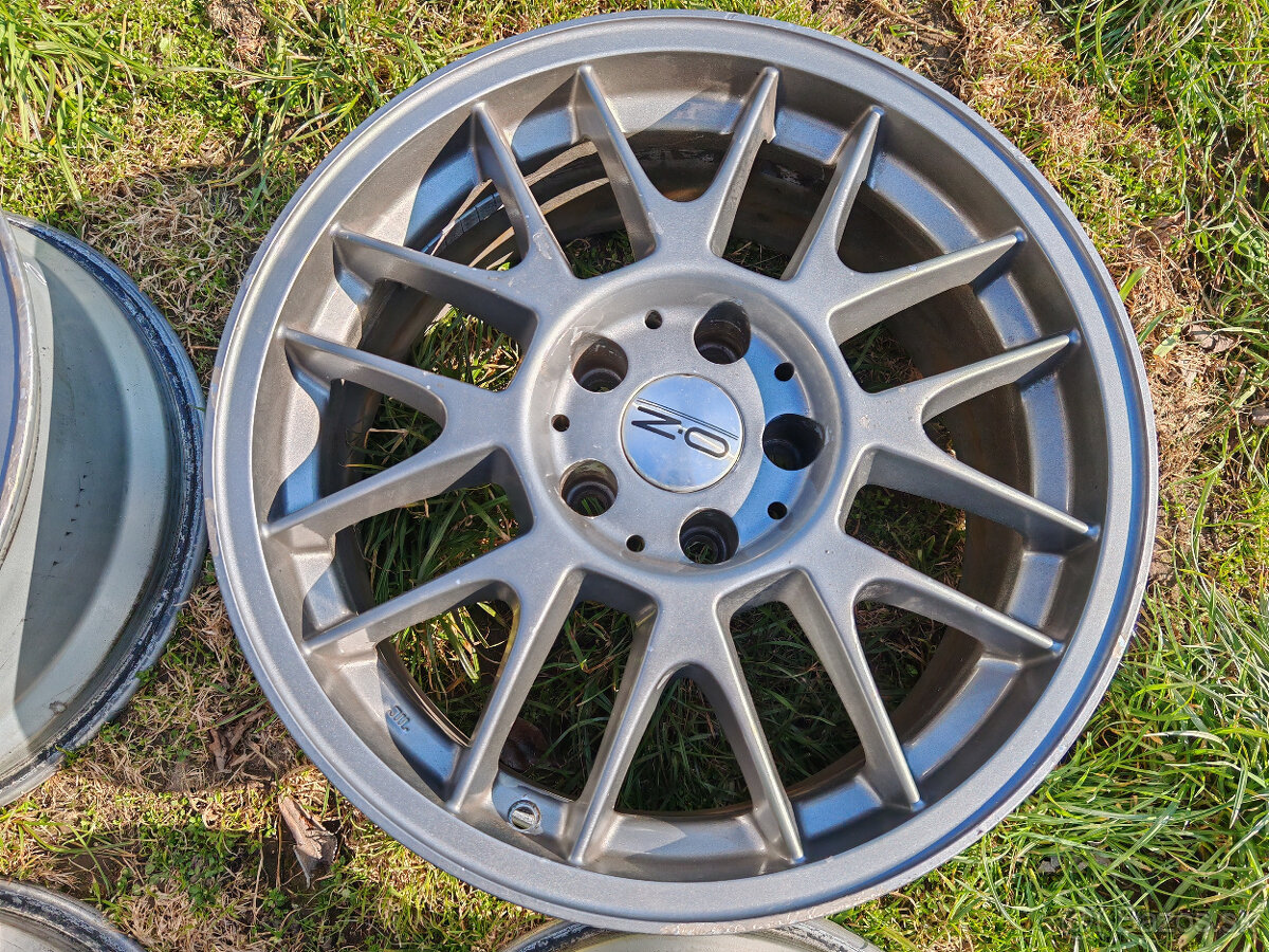 5x112 R17 8J ET35 Original OZ - 4