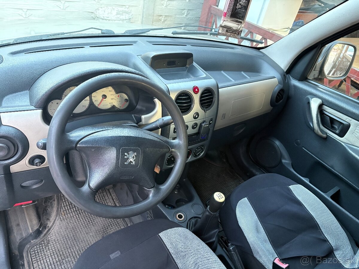 Peugeot Partner - 4