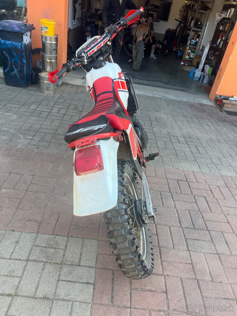 Yamaha dt 80