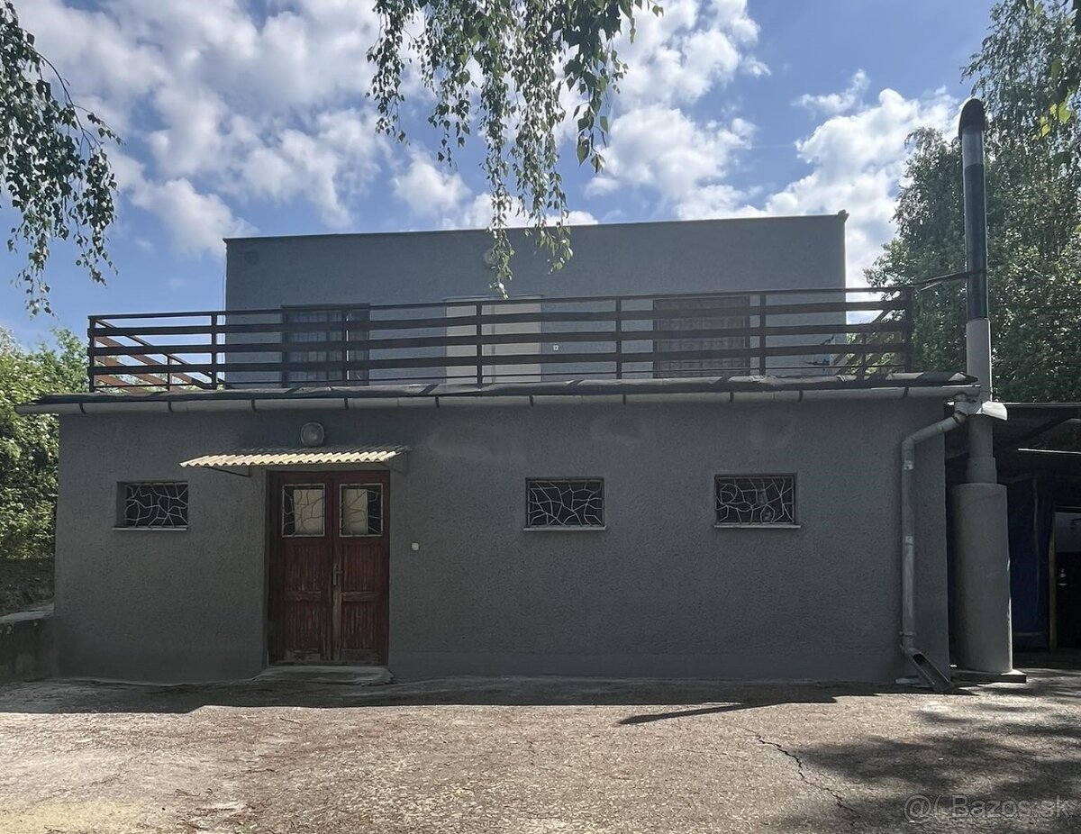 Rodinný dom s celoročným bývaním a vínnou pivnicou - 4