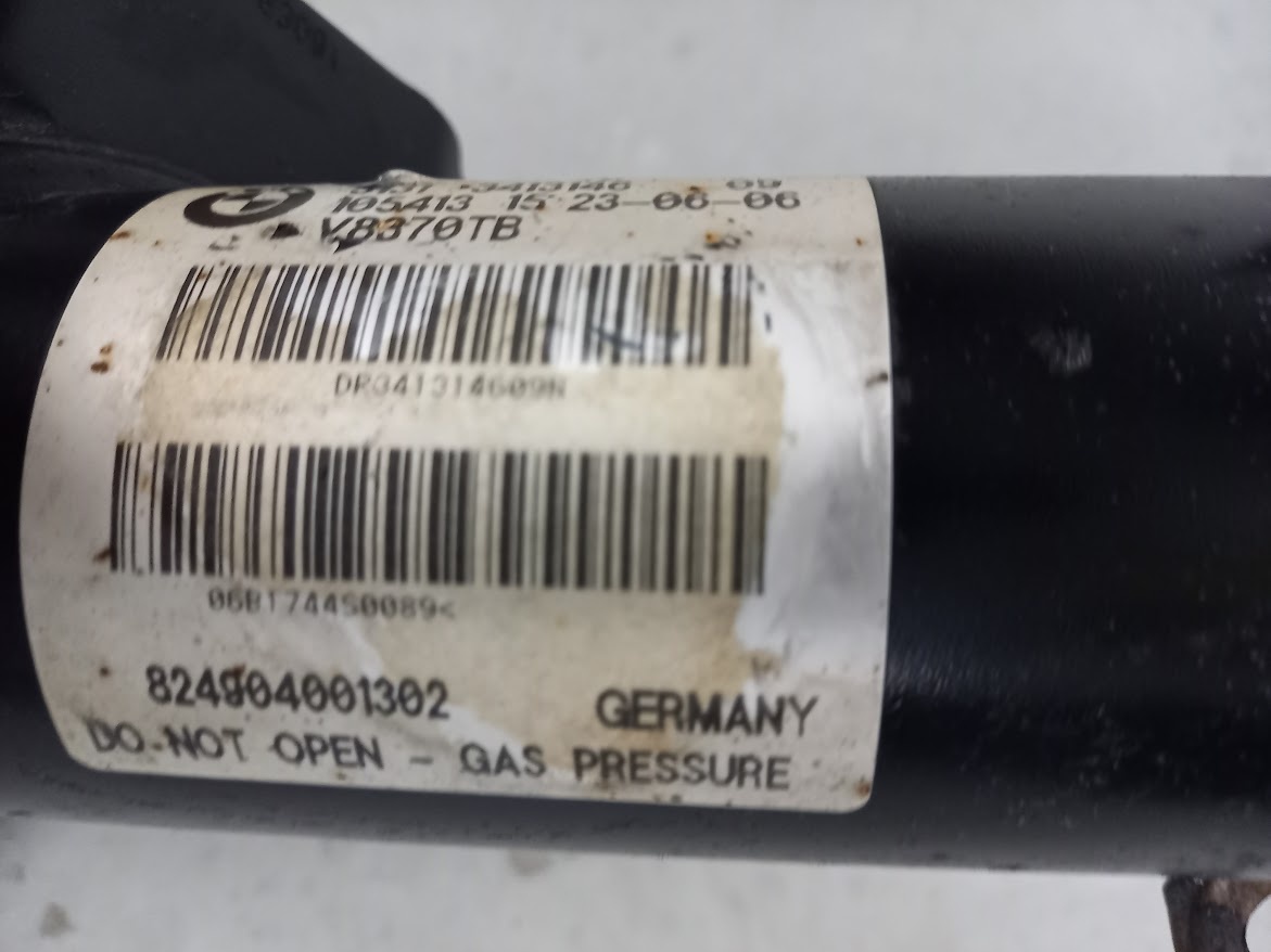 Predný tlmič so strunou na BMW X3 E83 - 4