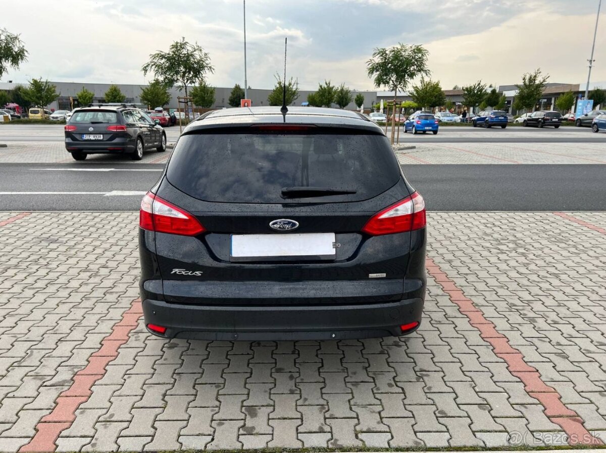 Ford Focus 1.6 TDCi 77kw digi klima NAVI - 4
