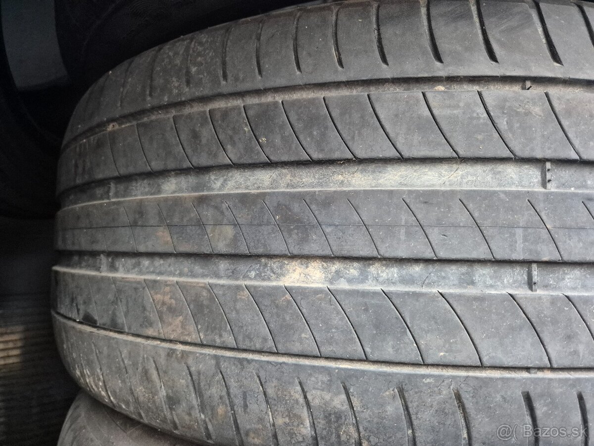 Predam letne pneu 2x245/45R18 RFT Michelin - 4