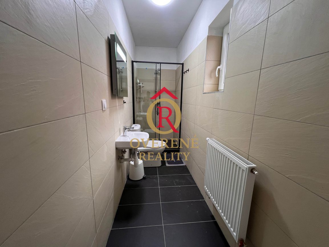 REZERVOVANÉ Víkendový rodinný dom pri Liptovskej Mare - 4