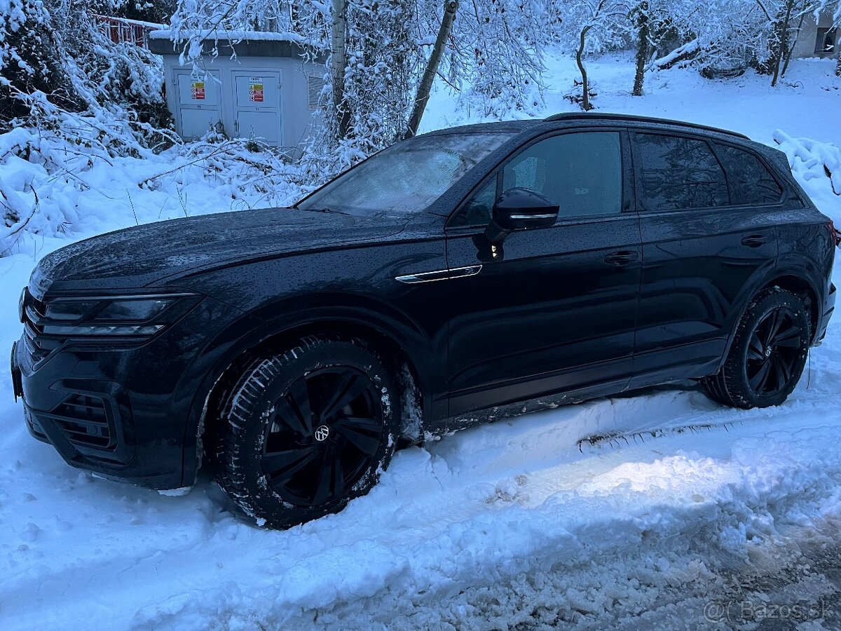 VW Touareg R-Line 3.0 V6 TDI - 4