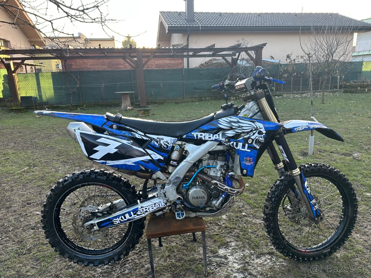 Yamaha YZ250F - 4