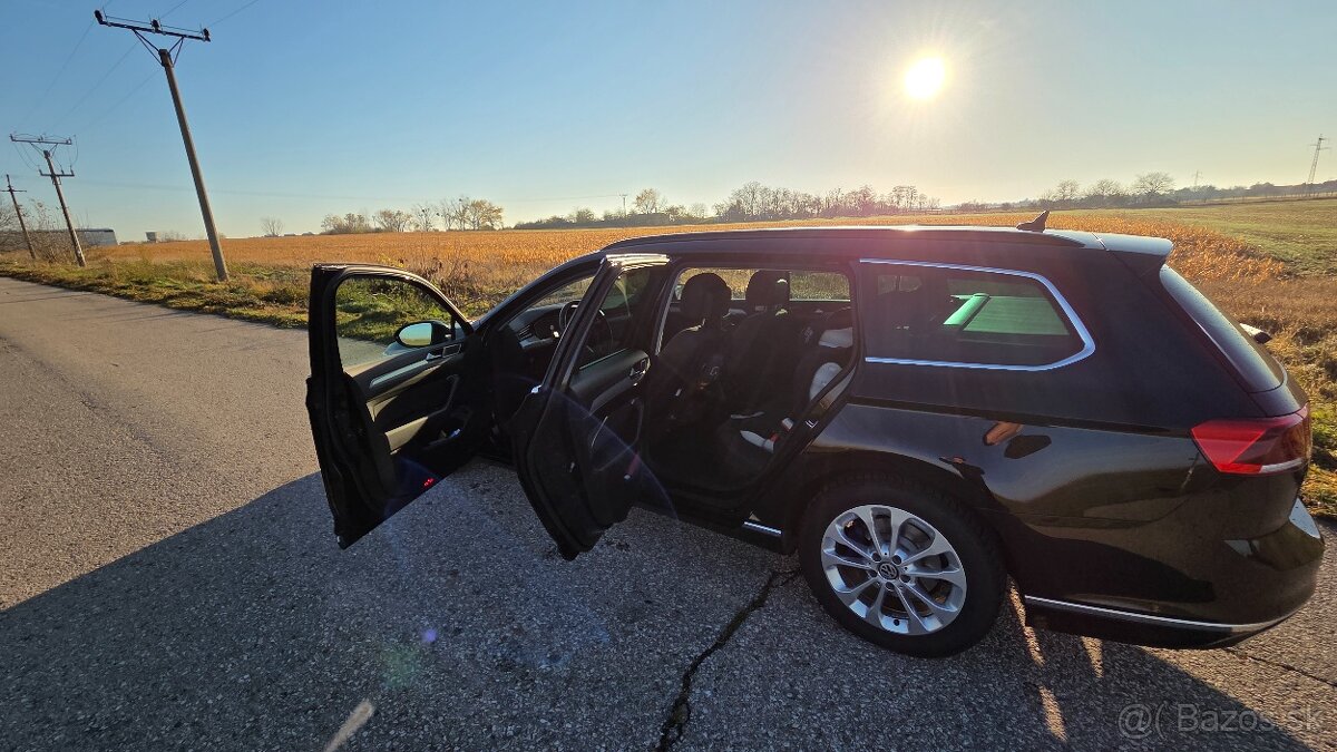 Volkswagen Passat Variant GTE - Benzín - elektro - 4