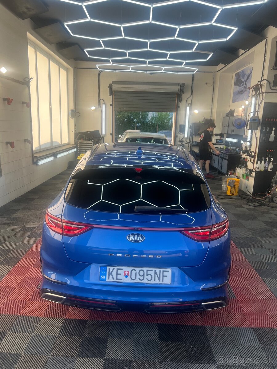 KIA proceed 1.5 - 4