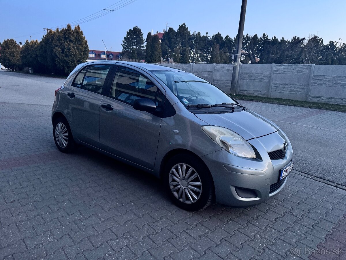 Yaris 1.33 - 4