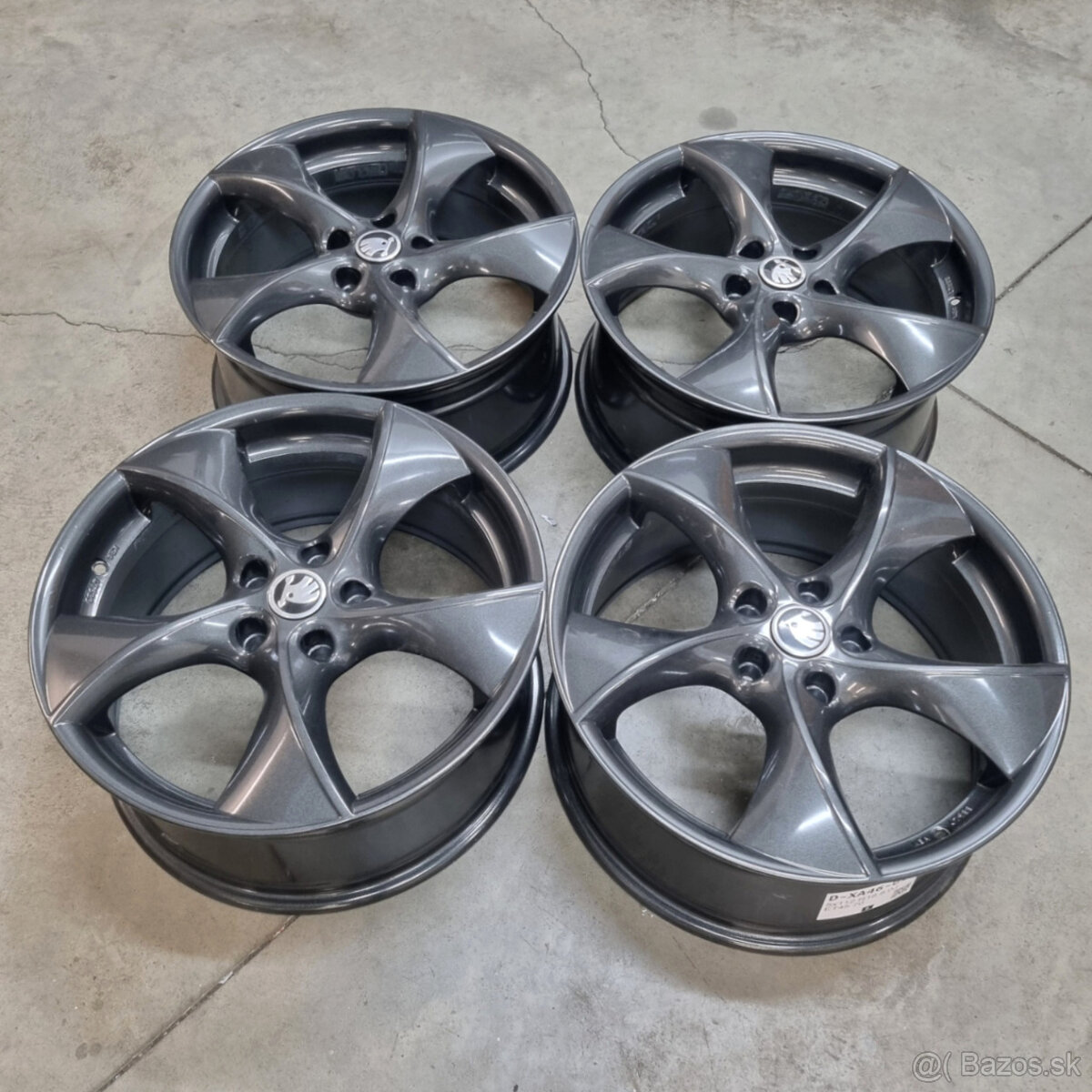 Hliníkové disky 5x112 R18 8J ET45 - 4