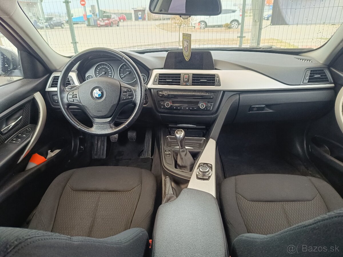 BMW 320 d - 4