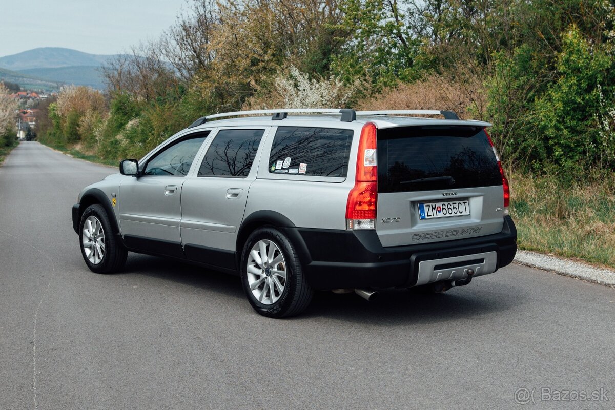 Volvo XC70 2.4 D5 (Cross Country) - 4