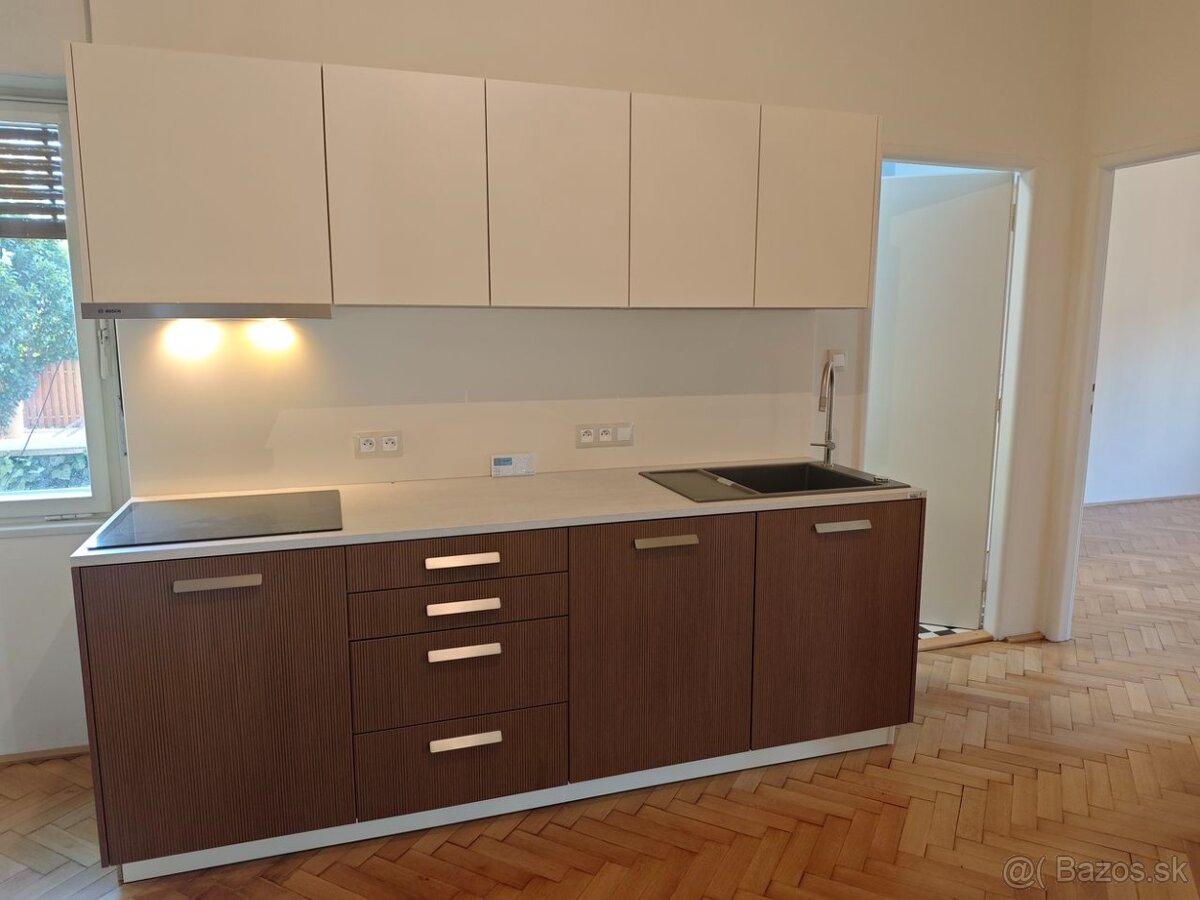 4 izb. byt v dome na prenájom ne/zariadený,KE centrum - 4