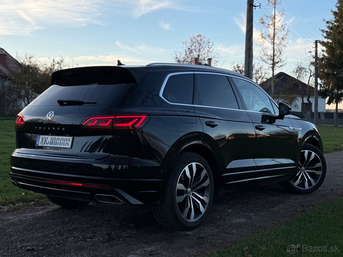 Wolkswagen Touareg 3.0 TDi 210 KW R-line 4x4 - 4