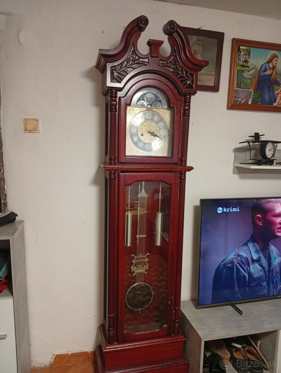 Dobrý deň mám na predaj Veľké starožitne hodinki - 4