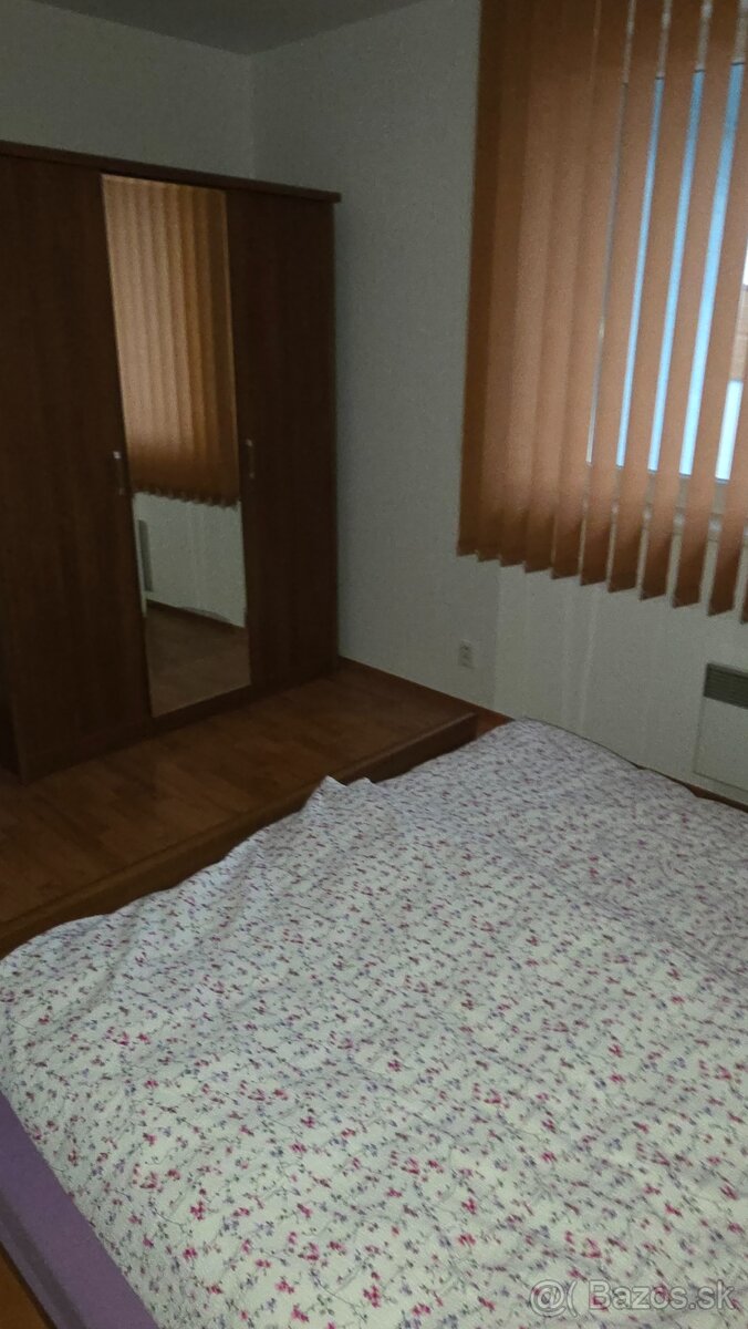 Predám 2apol izbovybyt - 4