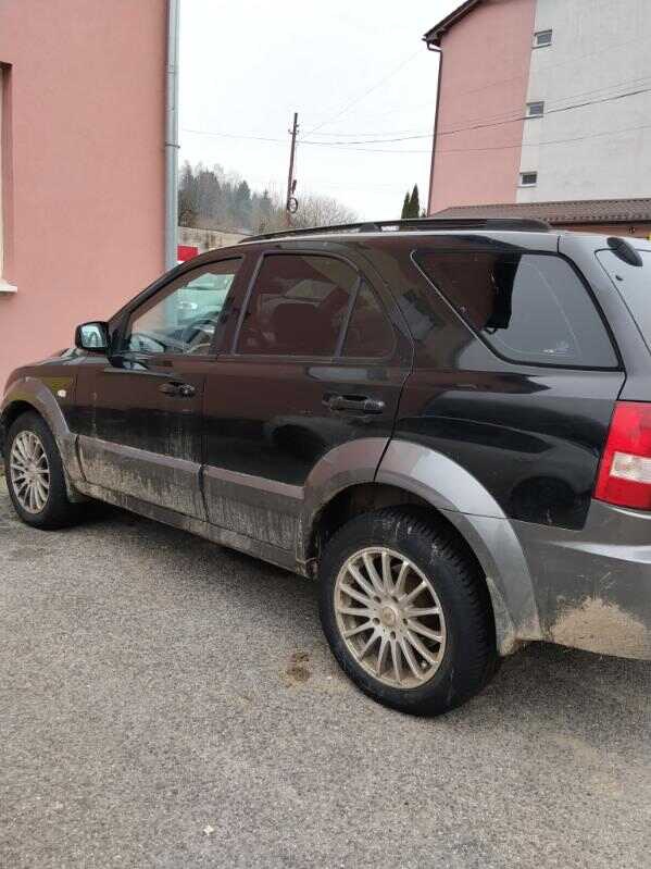 Kia sorento 2.5crdi 103kw - 4