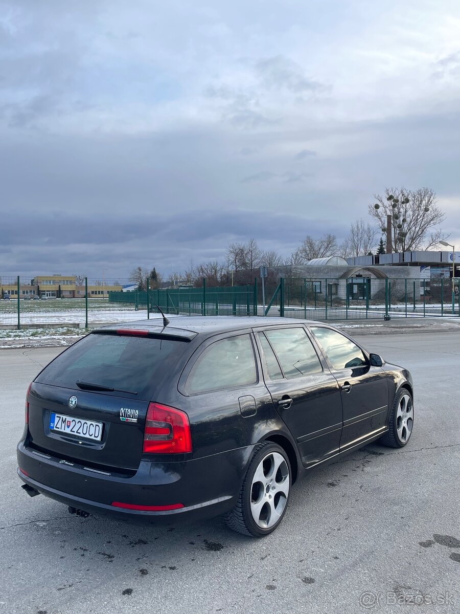 Škoda Octavia RS 2.0 TDi - 4