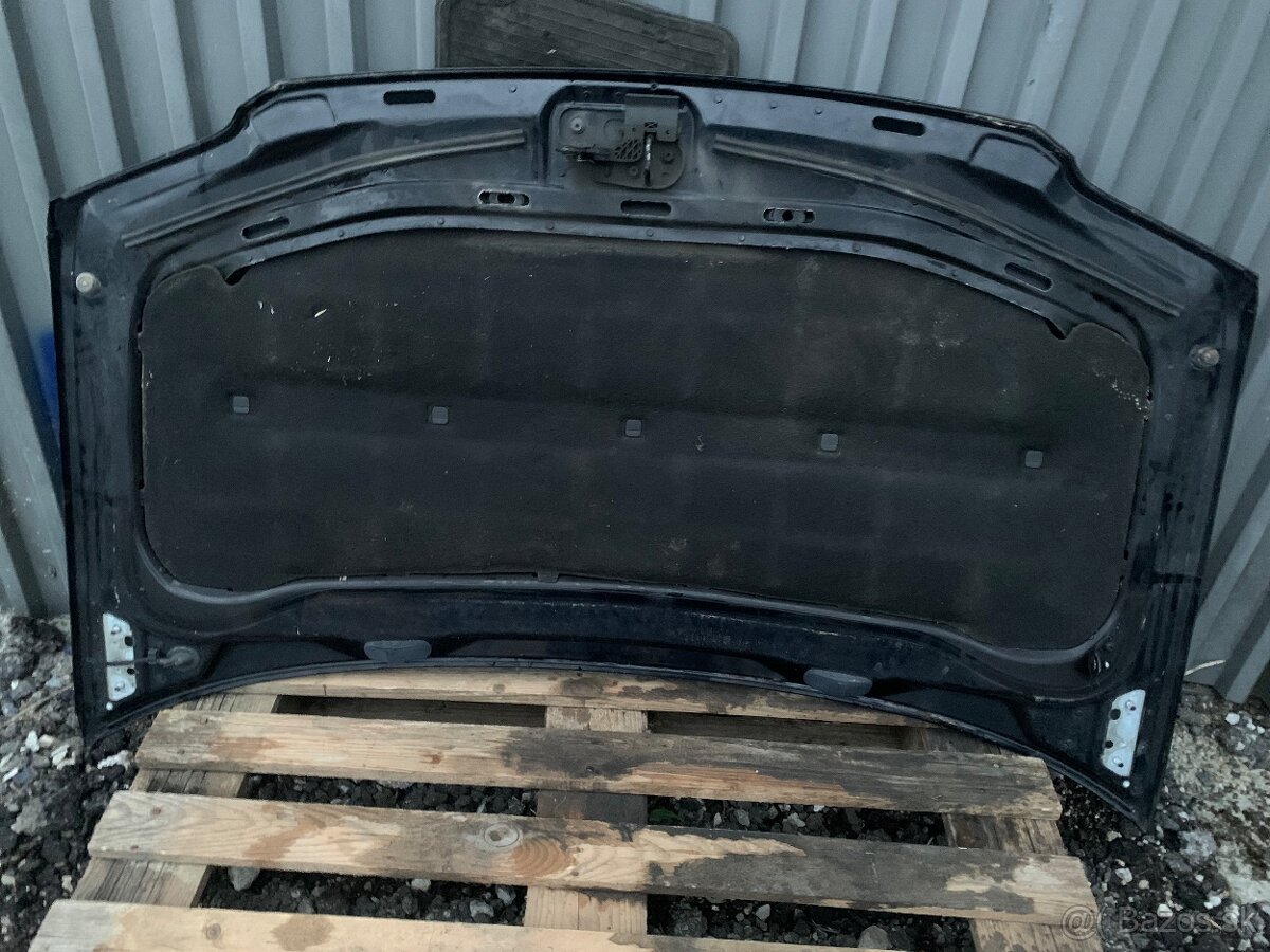 Predam prednu kapotu Touran pred liftom, Caddy - 4