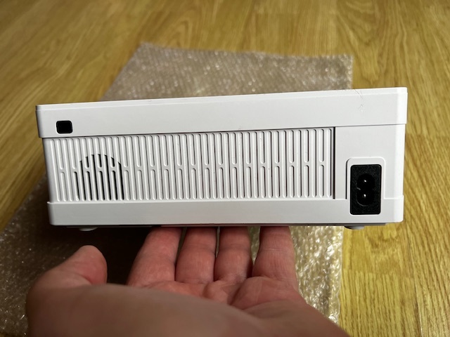 Prenosny mini projektory COMAOGO T001 - 4