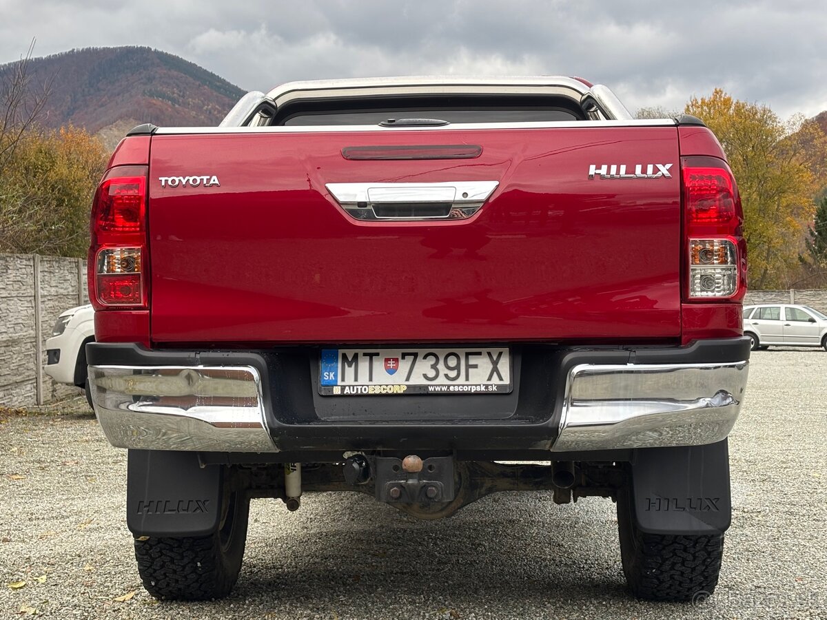 Toyota Hilux DC 2.4 D-4D Executive A/T – Offroad - 4