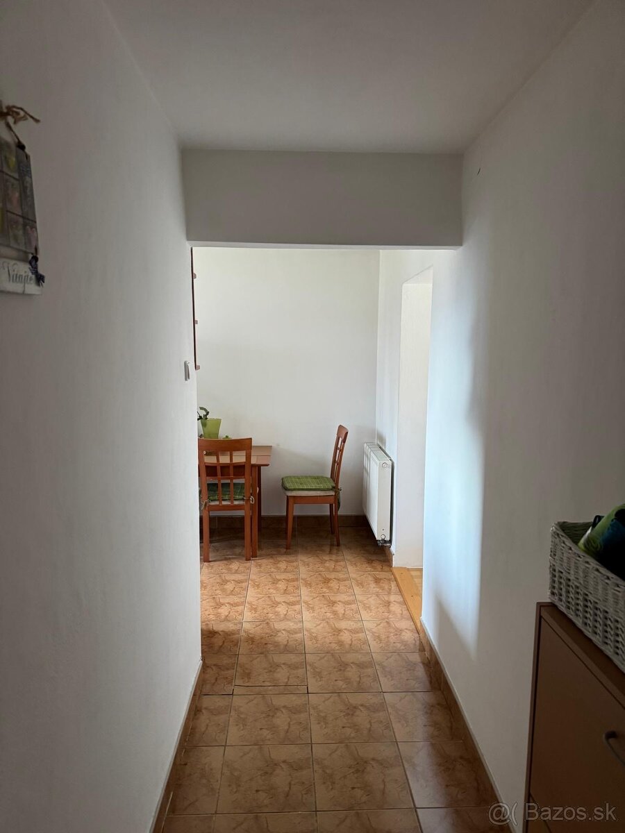 2- izbový byt s balkónom vo Vrútkach - 4