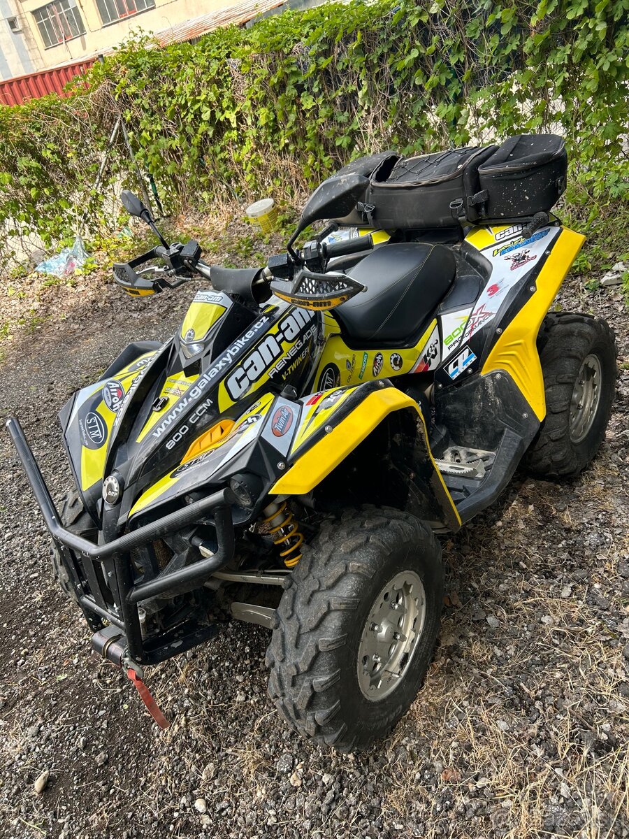 Can Am Renegade 800 mozna vymena