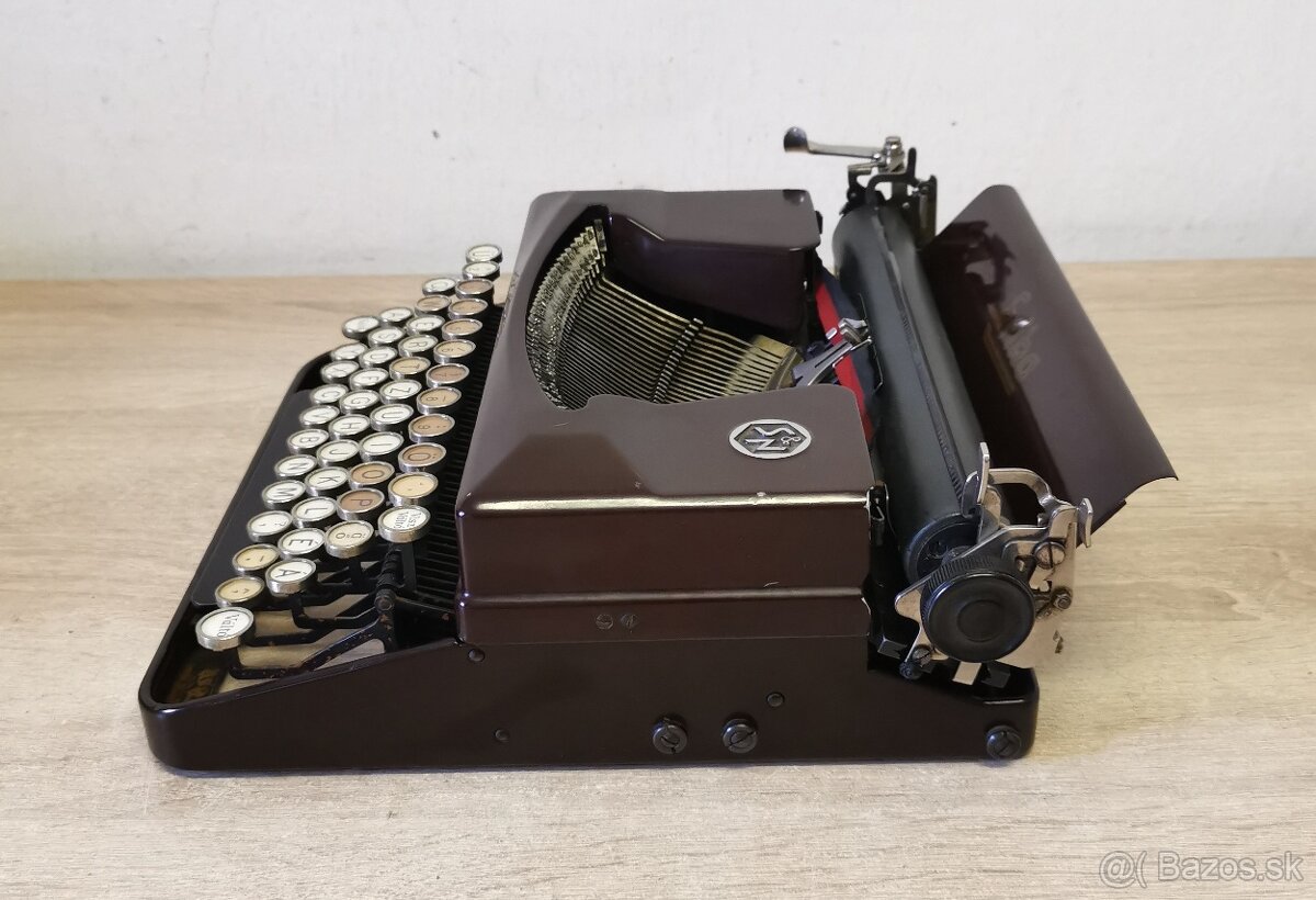 Starožitný písací stroj ERIKA model S z roku 1939 - 4