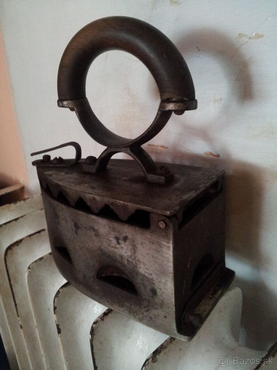 Predám starožitnú žehličku - 4