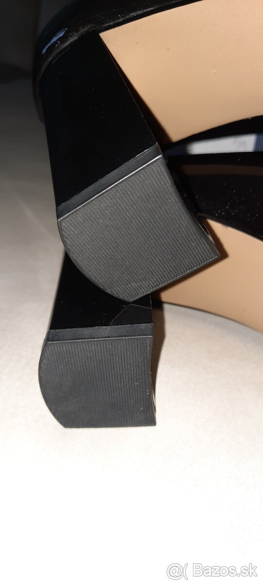 Caprice kozene lodicky, nove, v. 40 - 4