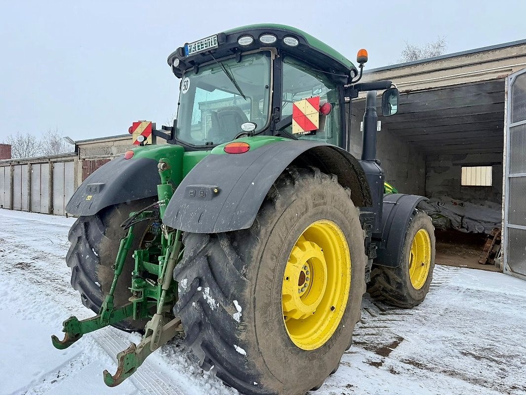 John Deere 8320R - 4