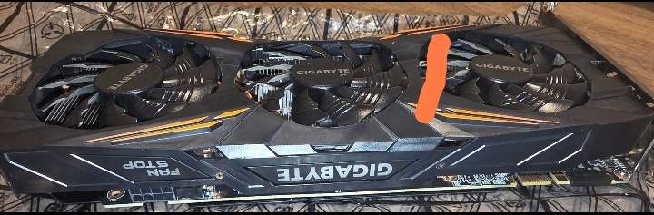 Gigabyte GeForce GTX 1070 TI - 4