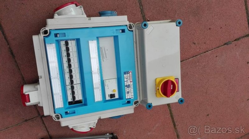 Predám elektrorozvadzac Hensel - 4