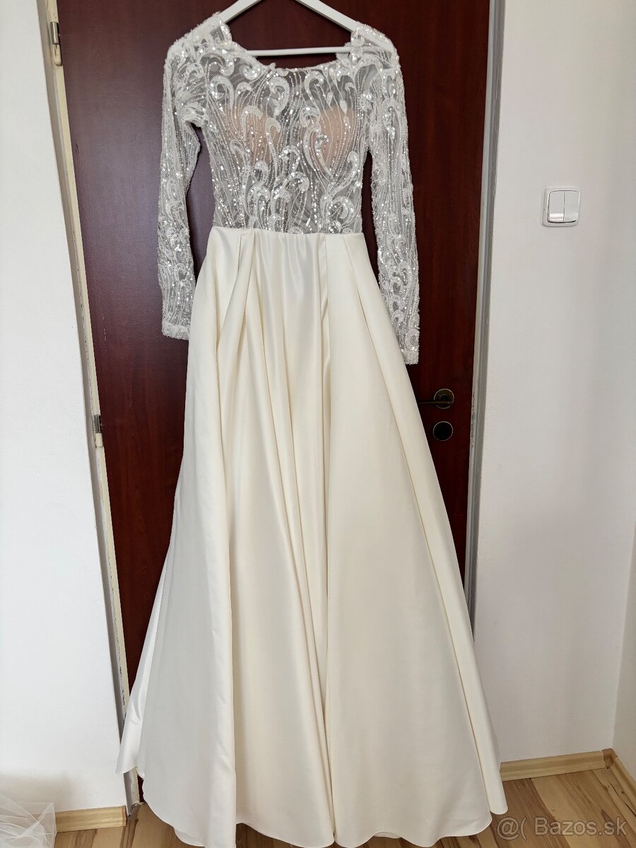 Svadobné šaty s vlečkou - 4