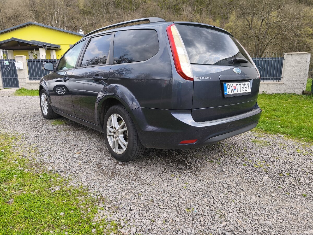 Ford FOCUS combi 1.8 TDCi, rok 2009 - 4