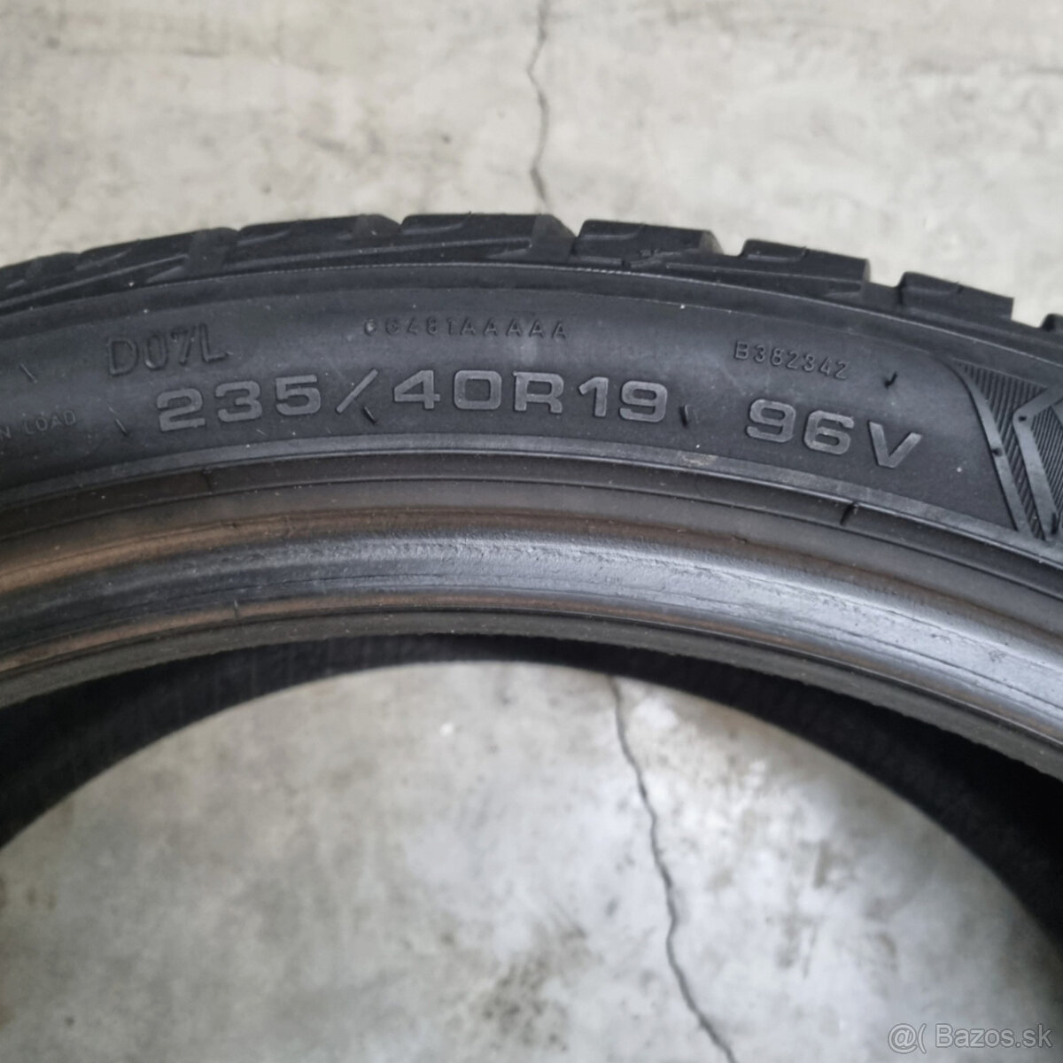 Zimné pneumatiky 235/40 R19 GOODYEAR - 4