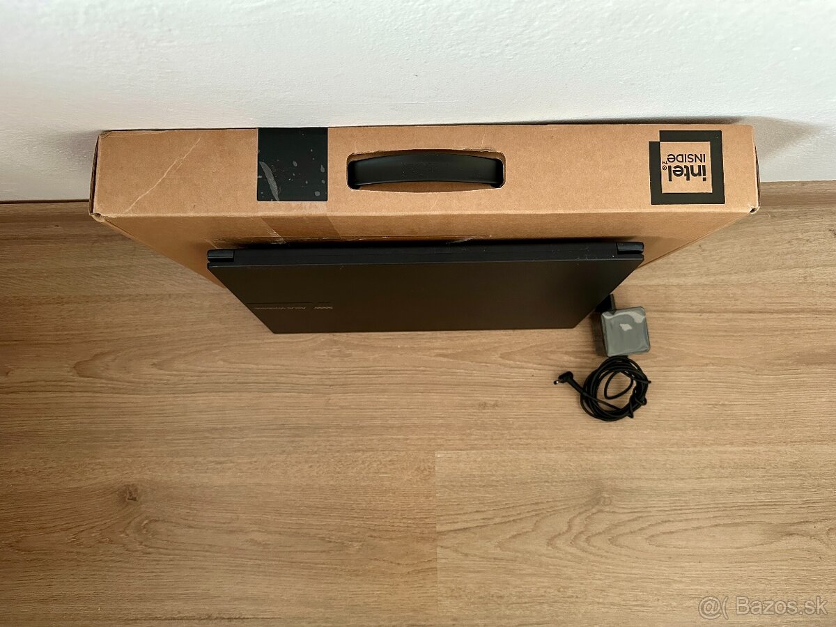 Asus Vivobook 15, Intel Core i3-1315U, 512 GB SSD - 4