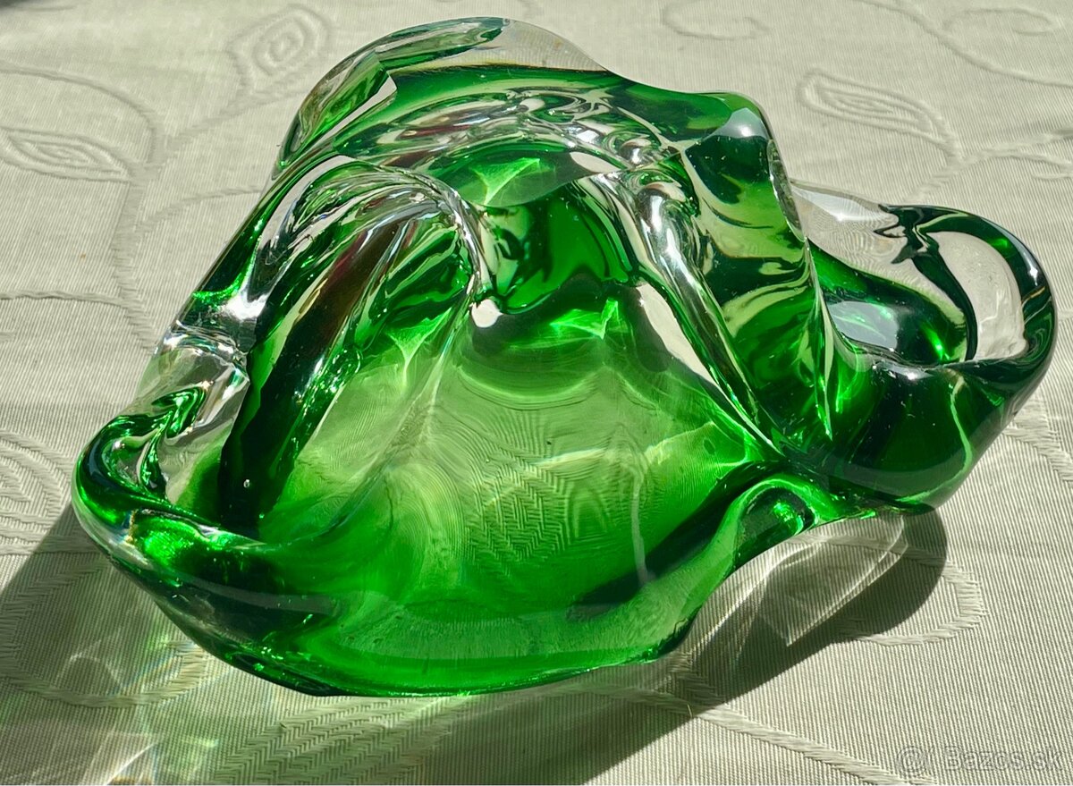 HUTNÉ SKLO miska / popolník ŽBS - 4