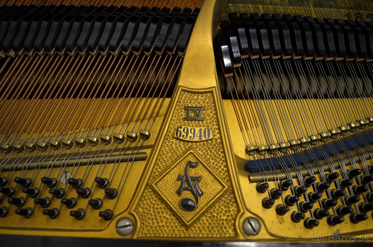 Klavír AUGUST FÖRSTER + židlička. - 4