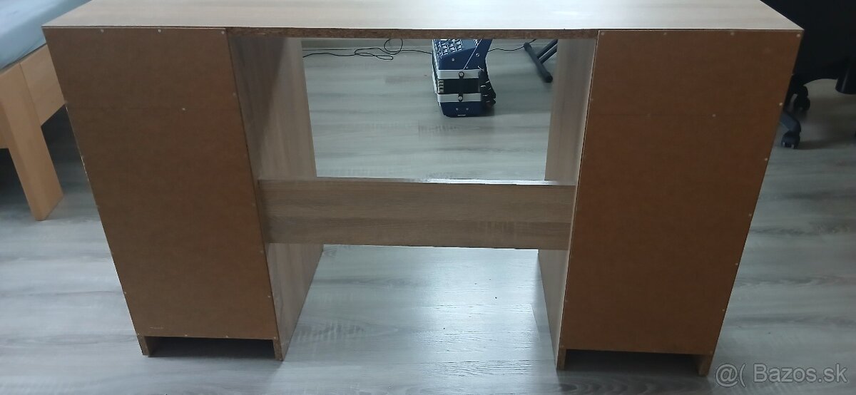 stôl + stolička - 4