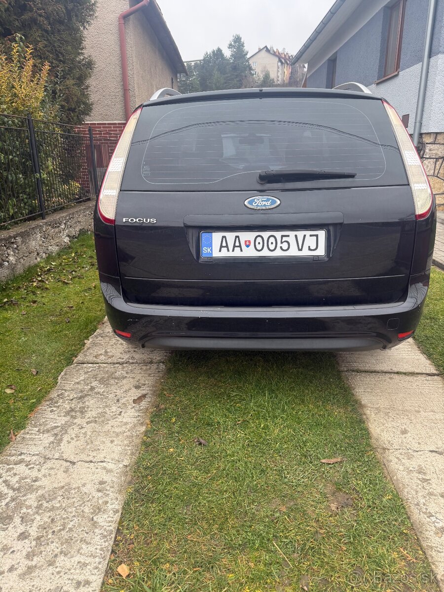 Ford focus 1.6 benzín - 4