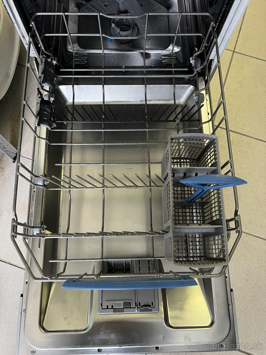 Umyvacka riadu BOSCH 45cm - 4